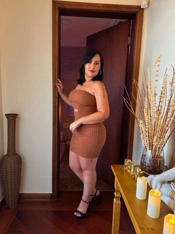 Venha descobrir o poder que há nas mãos de uma massagista! Massagem