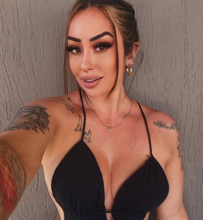 Maria Eduarda - Massagens terapêuticas e sensuais 