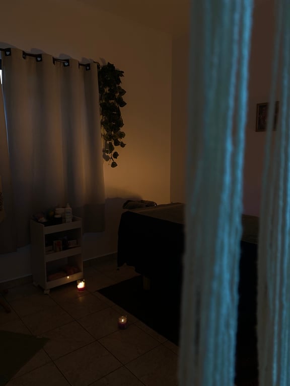 Sara Boliviana - Nuru / Tântrica / Vivência / Mix sensitiva / Tatuapé 