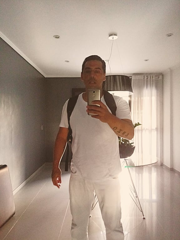 André Kamada Massoterapeuta Relaxante + tântrico Massagem nuru em