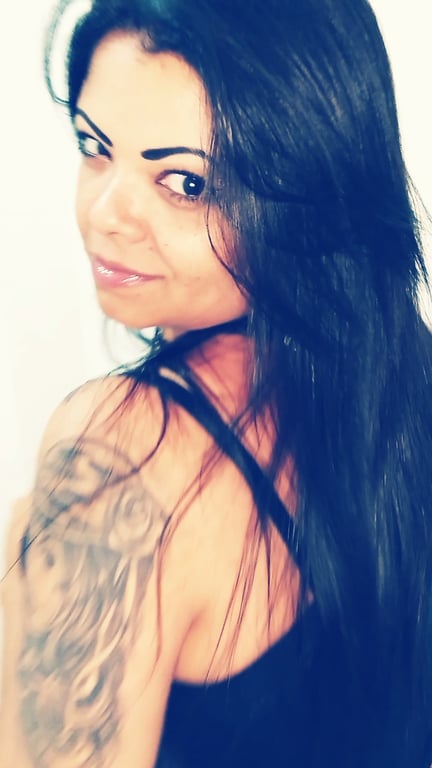 Fernanda Nogueira - A tia do tantra Massagem em