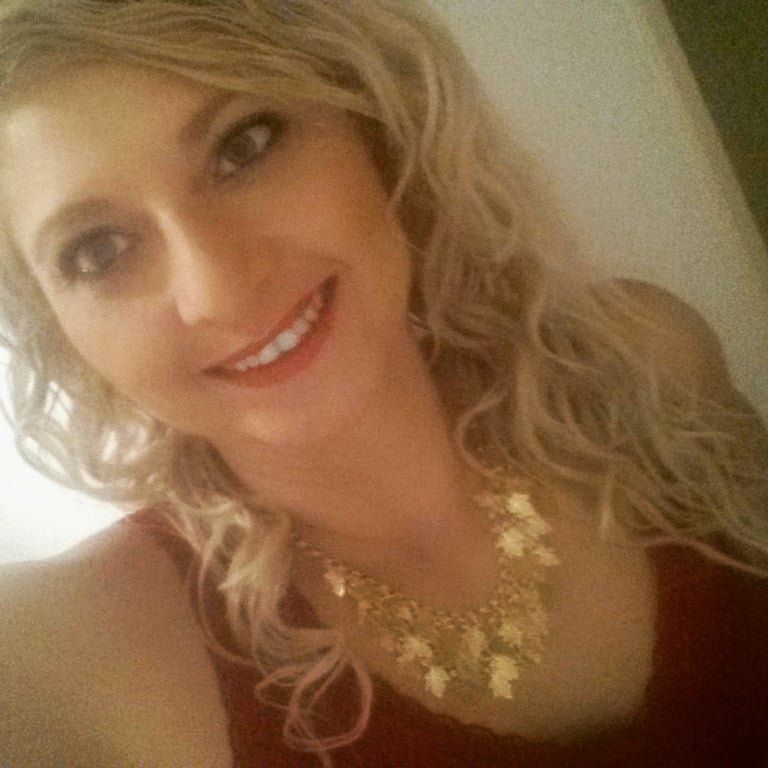 Camila Massagista Tântrica Massagem tântrica