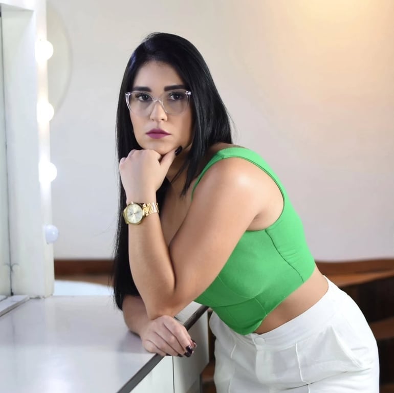 Jessica Reis massoterapeuta tântrica Massagem