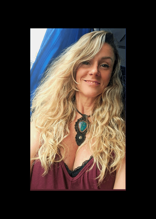  Maya Rajni Massoterapeuta Tântrica Massagem tântrica