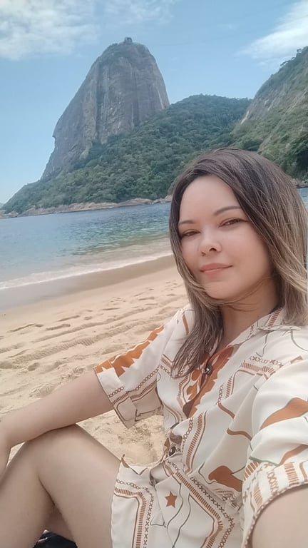 Massagista Carla Massagem tântrica