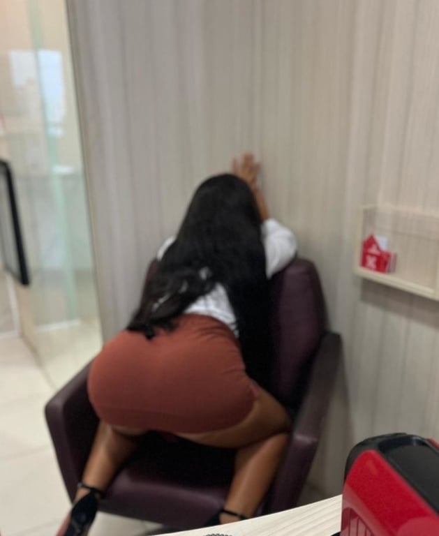 Julia massagista 60 reais centro campinas Massagista