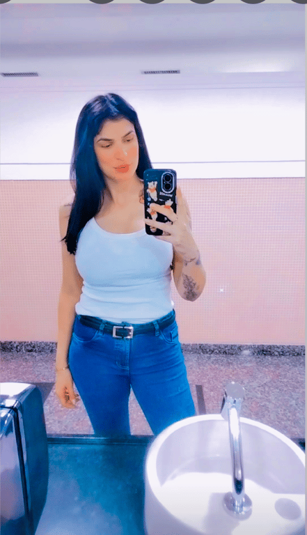 terapeuta Especialista em massagens ,vendo curso de massagem. Especialista em massagens ,vendo curso de massagem.