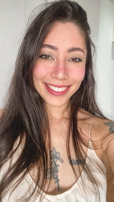 Sayuri - Massagem tântrica e autoconhecimento pelo prazer Massagem em