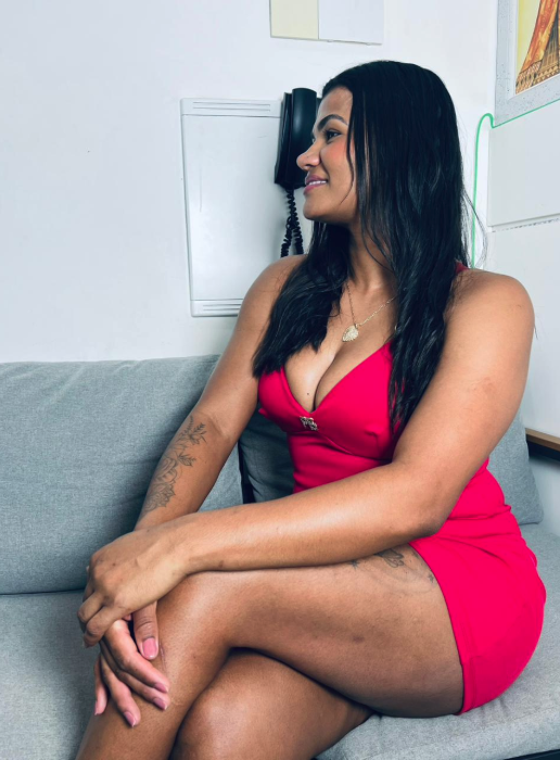 Terapeuta Sophia Lancaster Massagem nuru