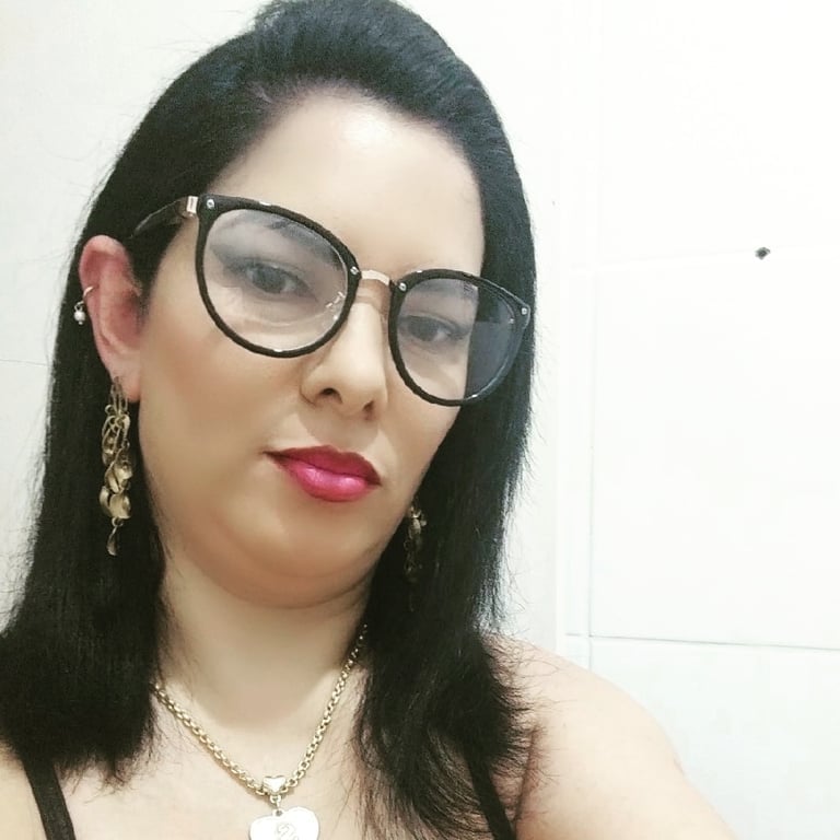 Sara massagem ,atenciosa carinhosa 