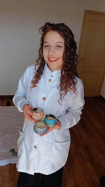 Terapeuta Lara Massagem tântrica em