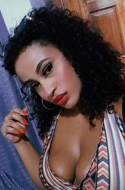 MANUELA SANTOS Massagem sensual em
