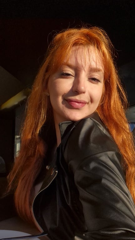 Kyara - Massagem erótica, deslizamentos corporais! Massagem nuru em