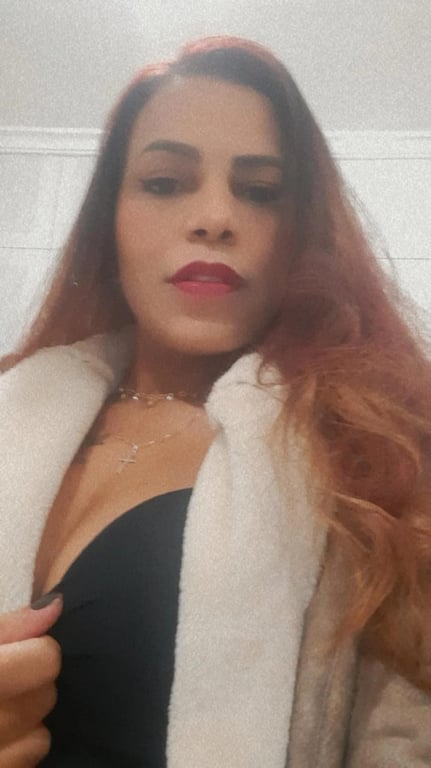 Karla Terapeuta Massagem tântrica