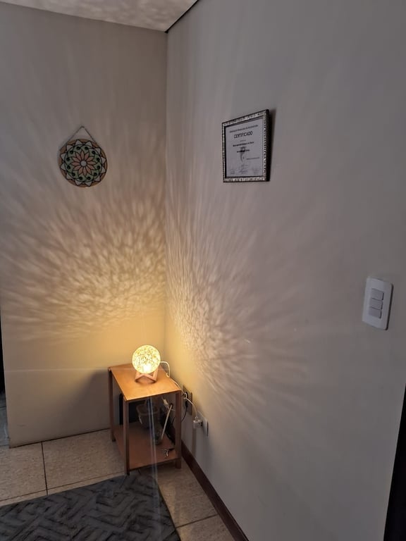 Lari - Experiência em Massagens Relaxantes Massagem tântrica em