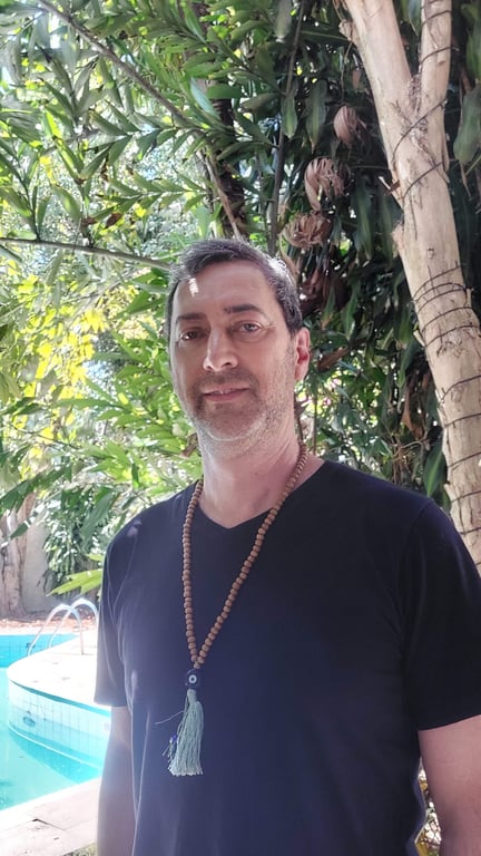 Marcelo Deepak Massagens & Terapias Sensoriais Casal ou Individual Massagem nuru em