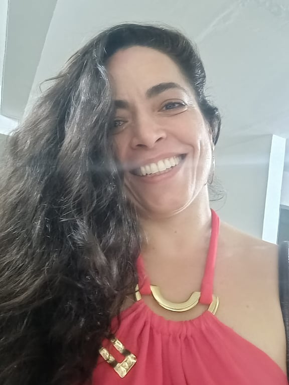 Anne: Tântra, Nuru, Prostática, Vivência, Relaxante Massagista