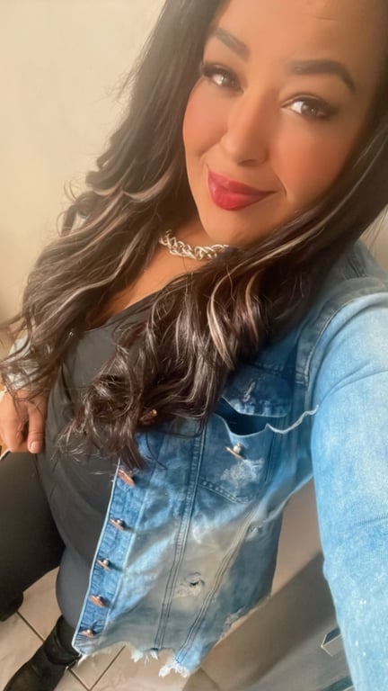 Nicolly Massagista Sensual com local discreto e sozinho