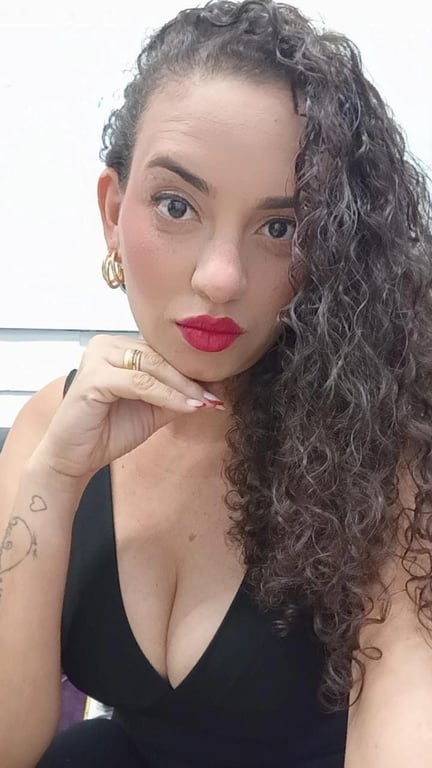 Massagem Relaxante atendimento afetivo por Mara