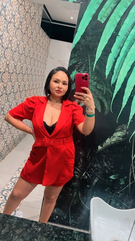 Nay- Depilação e Massagem- Prazer e bem estar. Massagista