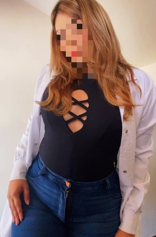 Olá queridos me chamo mia, quero te convidar a vim relaxar comigo. Massagem em