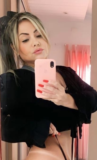 Gisely - Massagista de Artes Sensuais 