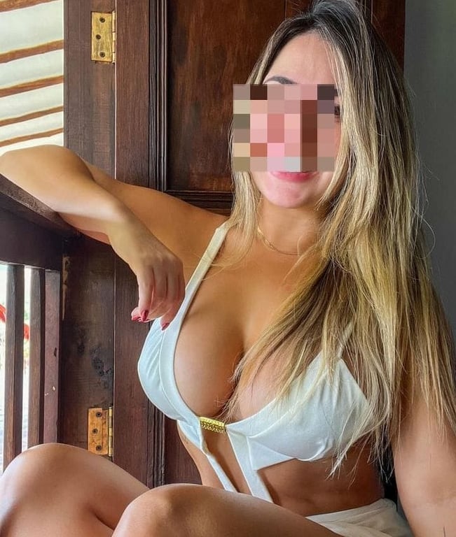 Lays Massoterapeuta - Massagista Sensual e Terapeutica Massagem em