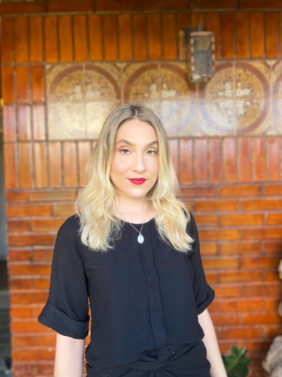 Camila Sá TÂNTRICA E NURU MASSAGE Massagem nuru