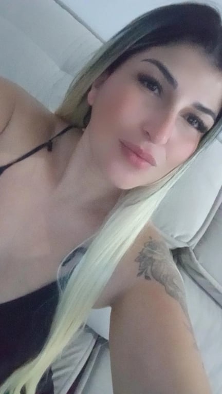 Karol massagista sensual diferenciada com prazer garantido Massagem tântrica em