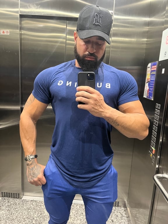 Jhony, massagem relaxante, nuru, tântrica Massagista em