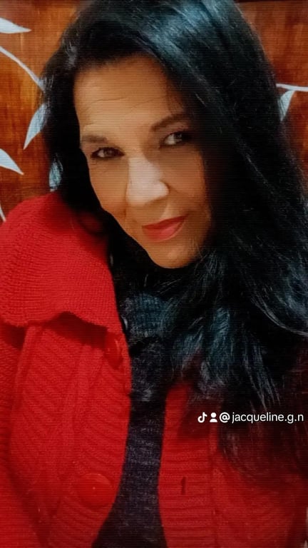 Monique massagens - Seu corpo precisa de cuidados