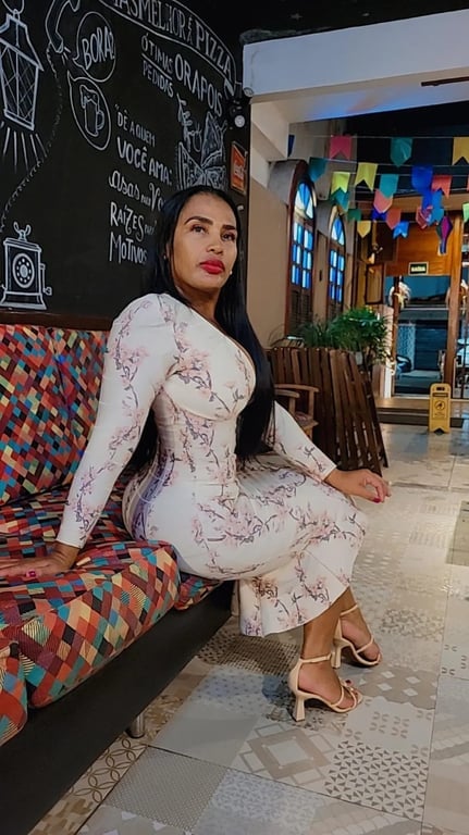 Massoterapeuta Vanessa (vivência, tântrica e nuru) Massagista em