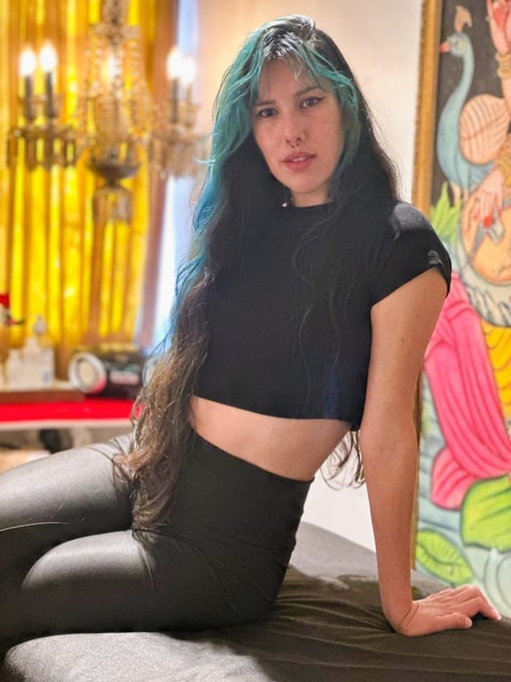 Leila-Massoterapeuta Massagem