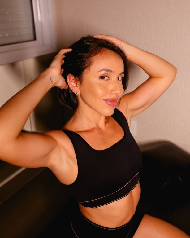 Loana Argentina - Massagista sensual Massagem nuru em