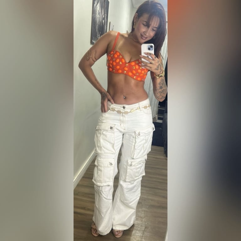 NAYRA VALENCIA, Massagem relaxante, Nuru e Lingam Massagista em