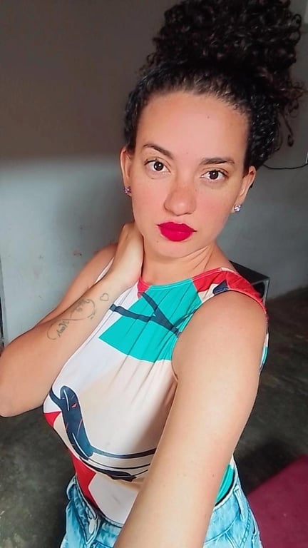 Massagem Relaxante atendimento humanizado por Mara