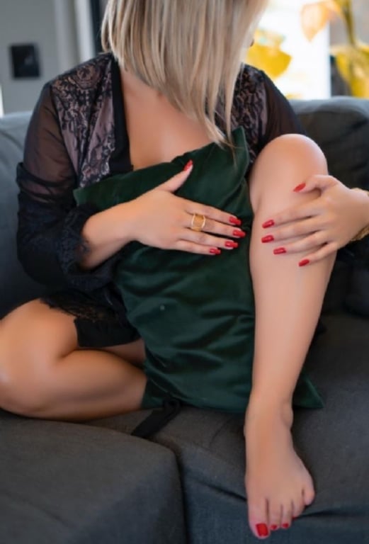 EM BREVE Juliana , massagem liberal e com prostática ! Massagem