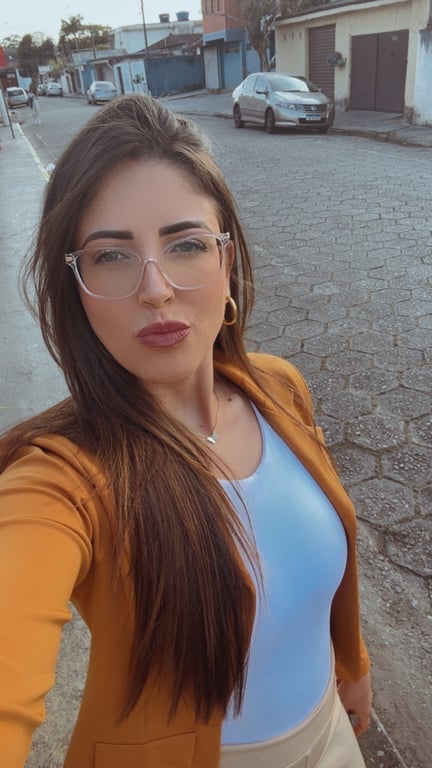 Karina - Massagem terapêutica e sensual Massagem sensual