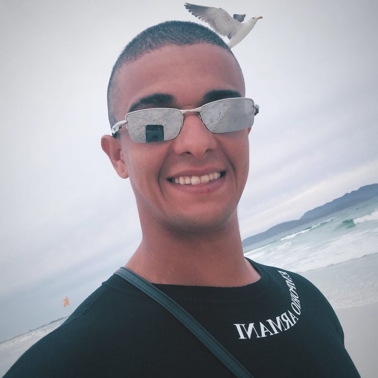 Laerte Lambertucci, Massagem ( Relaxamento e bem estar).