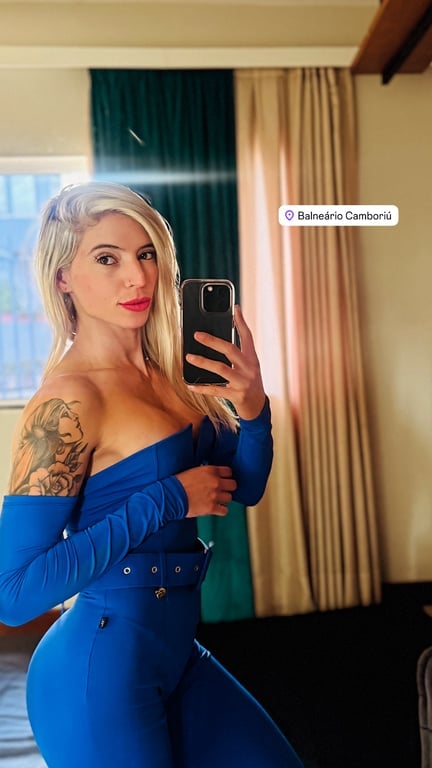 Aryane | Massagem Tântrica + Nuru em BC – Toque Que Desperta