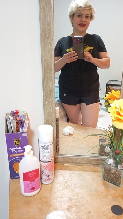 Olá ! Sou Sirlene terapeuta tântrica. Atendimento