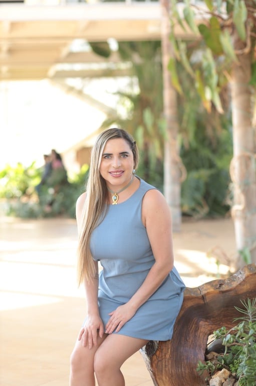 Mary Ferrer - Massagista Terapeuta Massagem