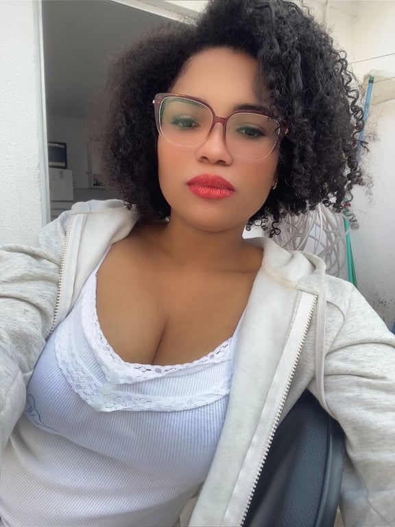 Massagista Gaby promoção massagem Nuru 320 dinheiro ou pix Massagem