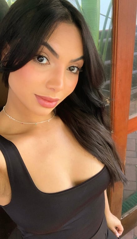 Massoterapeuta Gabi, relaxe seu corpo merece. 