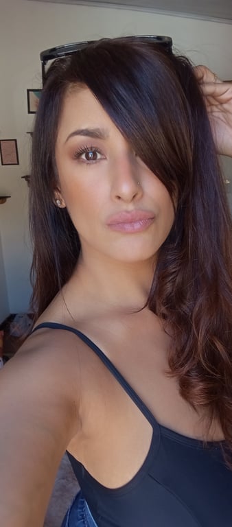 Rebecca Porto - técnica suave e cuidadosa Massagem
