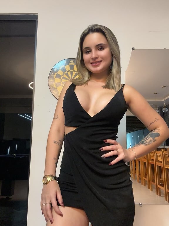 Ana Carla Massagem tântrica