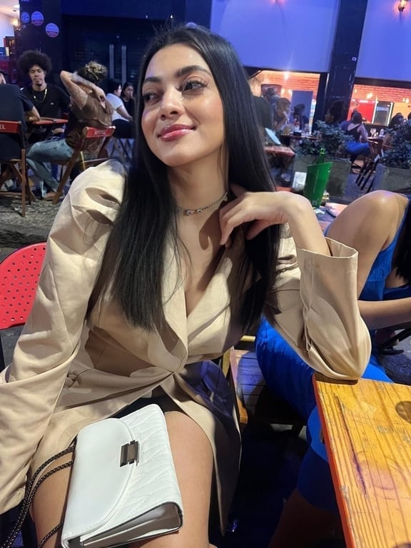 Mary, Massagens holística e sensuais 