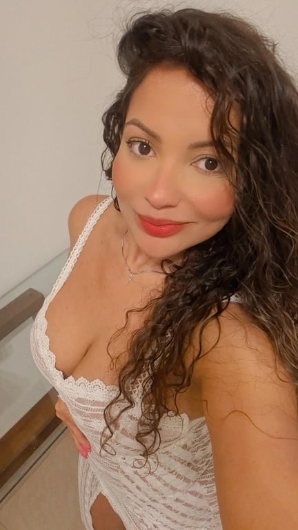 Gaby massagem sensual e depilação Massagem sensual em