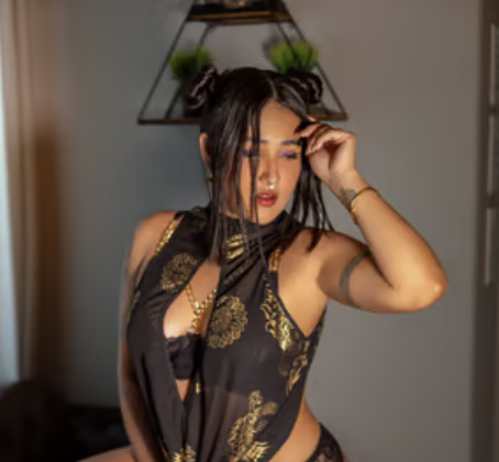 Terapeuta Lua - Massagem Nuru 