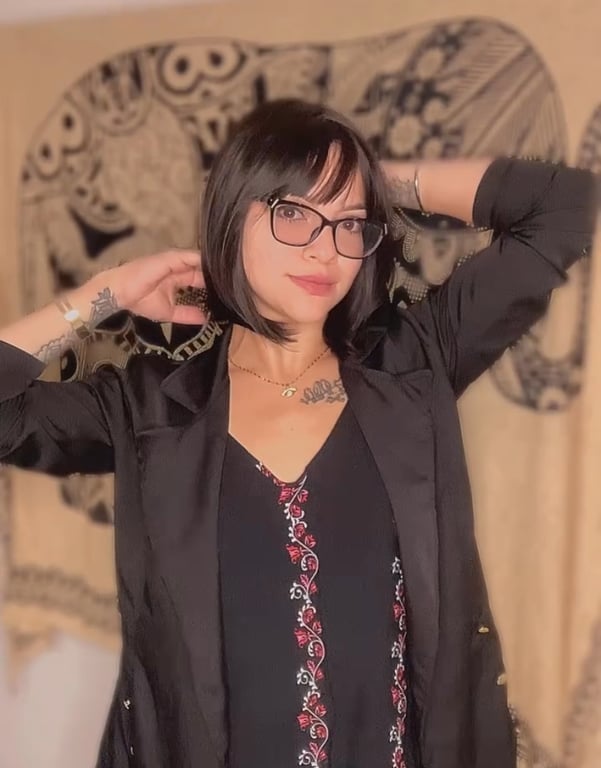 Anura Devi - Conexão, presença e prazer Massagem tântrica